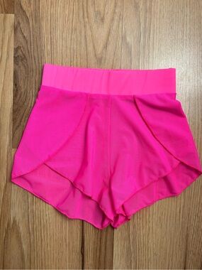 Tiger Friday pink Butterfly shorts